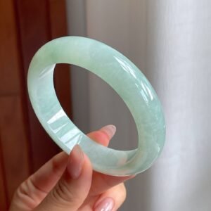 糯冰种晴底翡翠平安镯